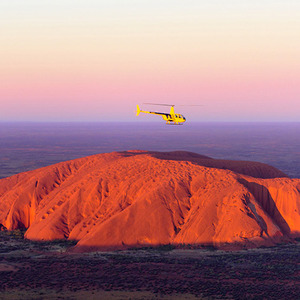 울룰루 나이트 엣  필드 오브 라이트 &amp; 헬리콥터  Uluru Field of Light by Helicopter